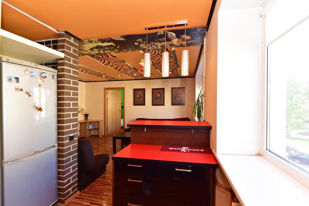 Travel Apartment فنتسبيلز المظهر الخارجي الصورة